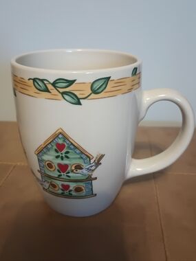 Thomson Pottery Ceramic Mug with Green Birdhouse and Leaf Border Vintage
